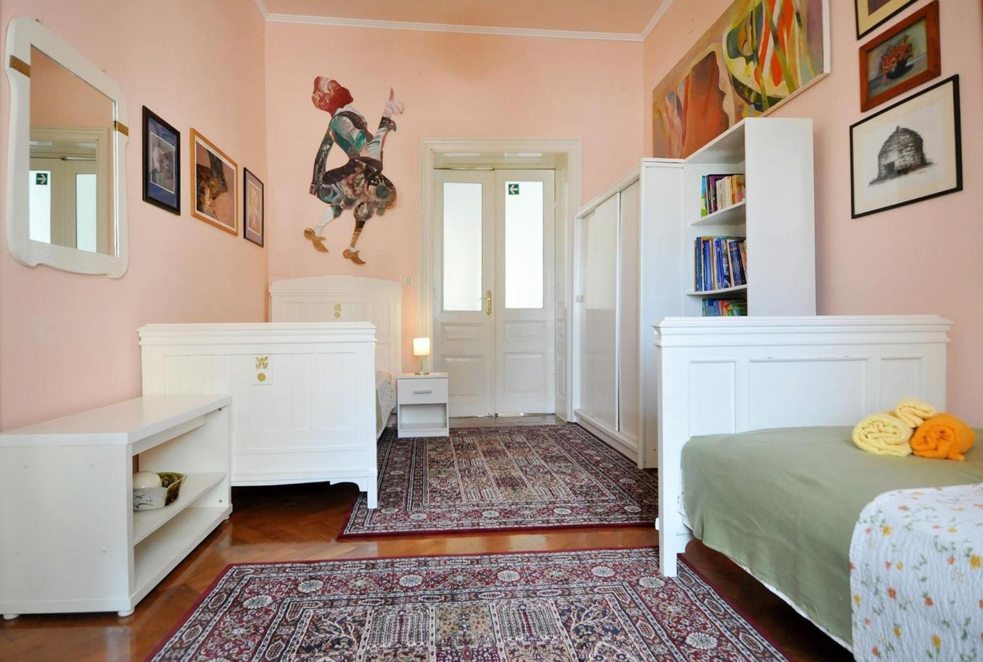 Amphiteater Art Apartment